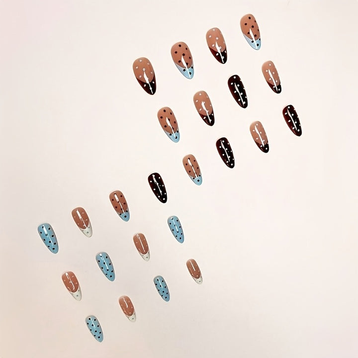 Decorative Press-On Nail Set Kalsten