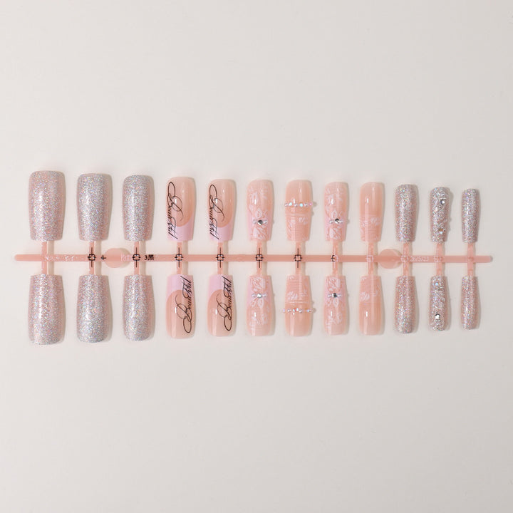 Shimmering Elegant Press-On Nail Tips Kalsten