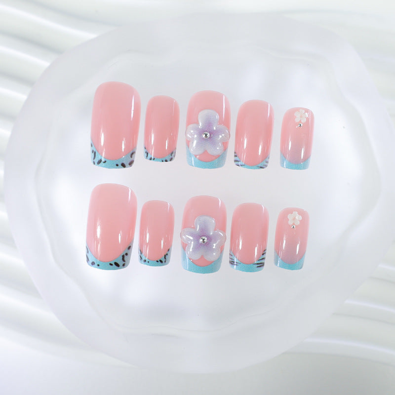 Artificial nails with floral designs Kalsten