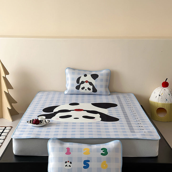 Children's mattress topper with panda print, measuring scale and two pillows non-slip washable