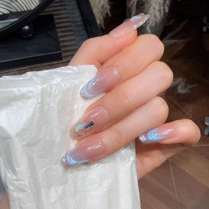 Stylish Nail Art Kalsten