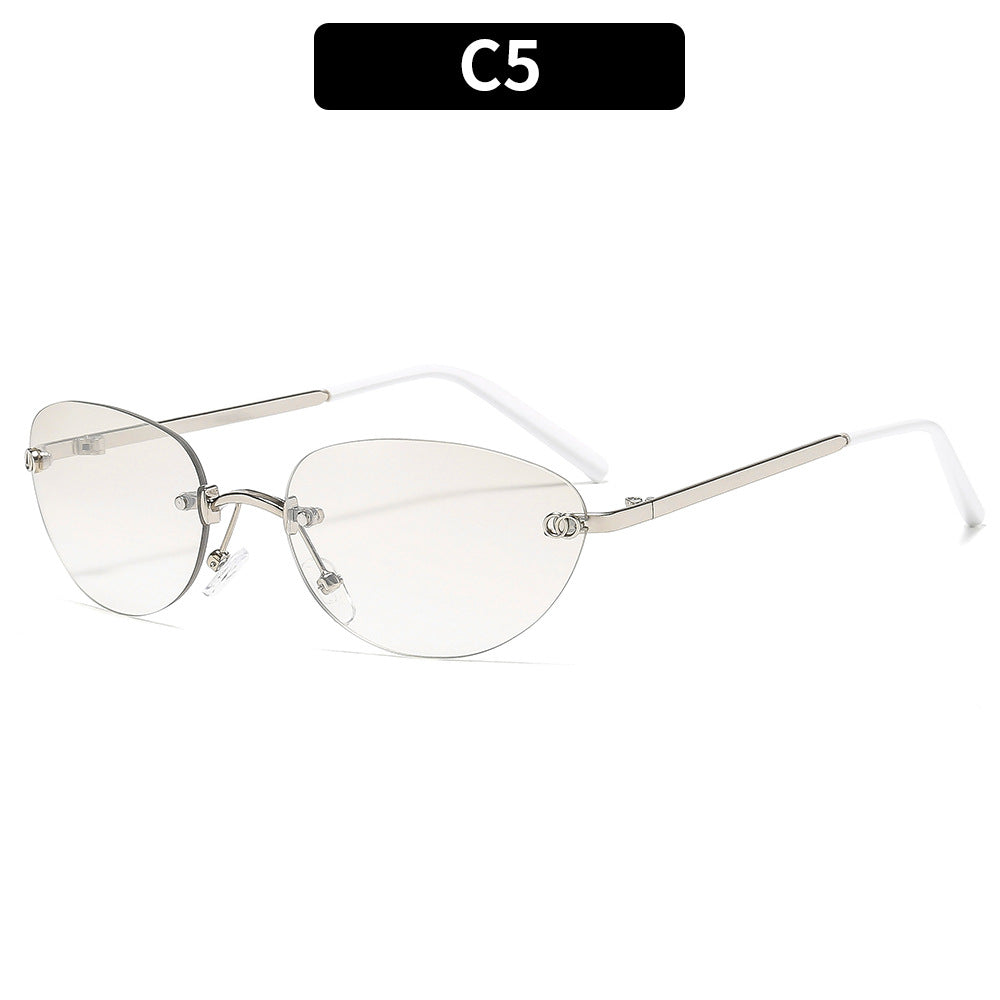 Elegant Geometric Cat-Eye Sunglasses