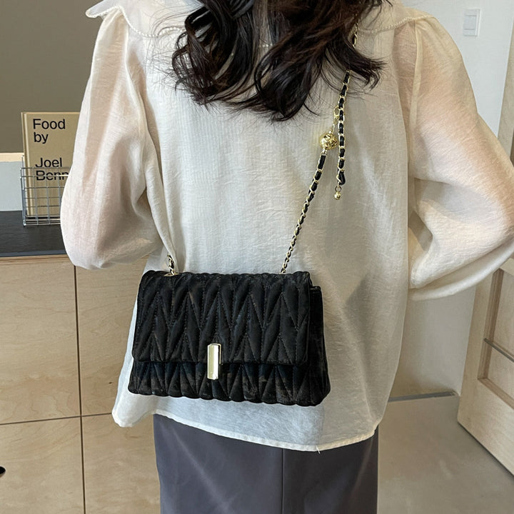 Quilted Chain-Strap Handbag Kalsten