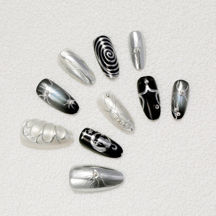 Artificial nails with metallic effects and complex designs Kalsten