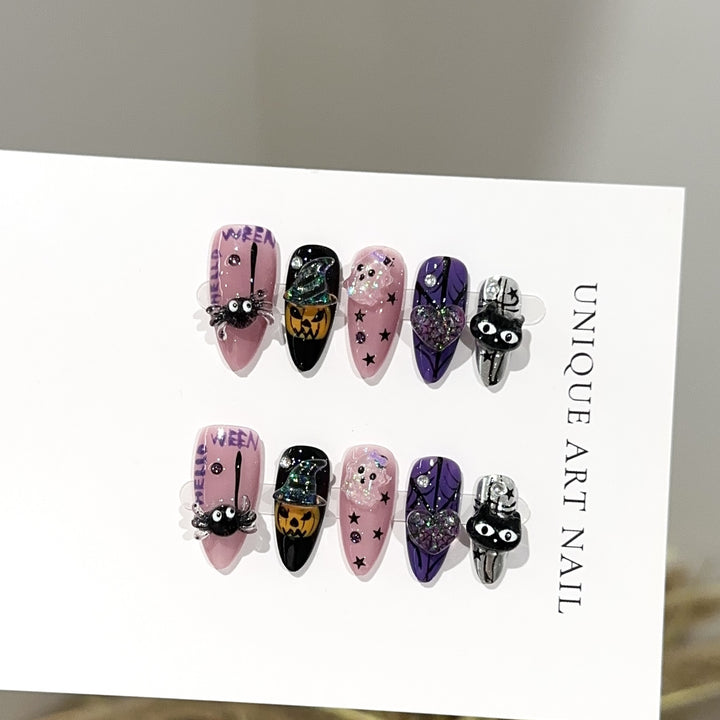 Halloween-Themed Press-On Nail Set