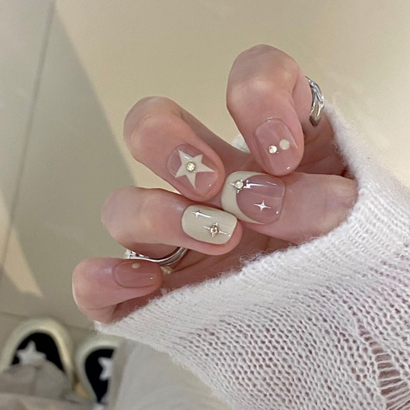 Stylish Press-On Nail Set with Elegant Floral Accents Kalsten