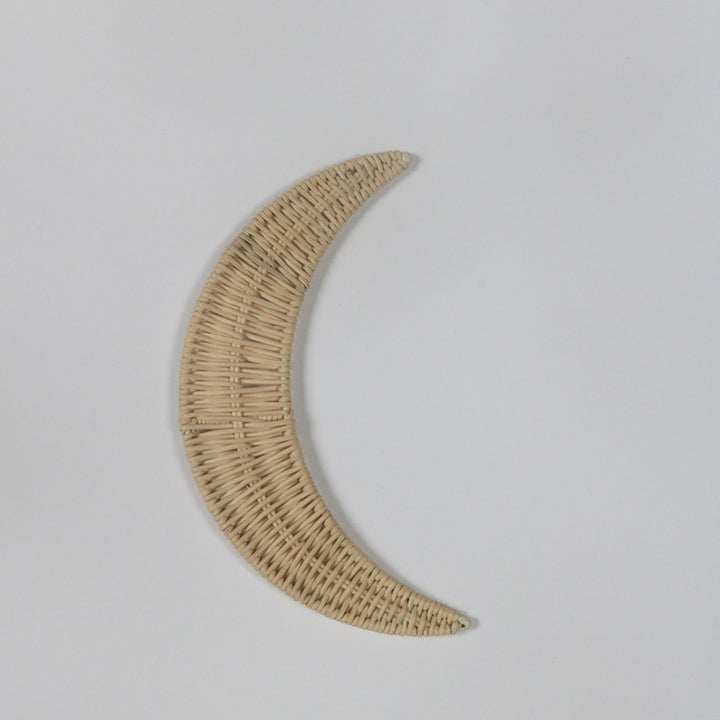 Wall decoration made of handwoven rattan in moon design Kalsten