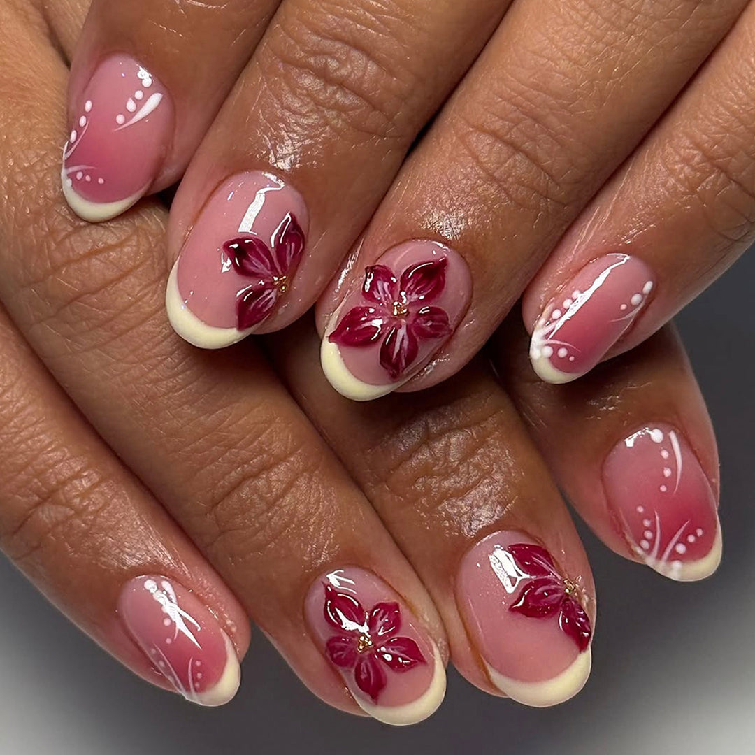Artful fingernails with floral details Kalsten