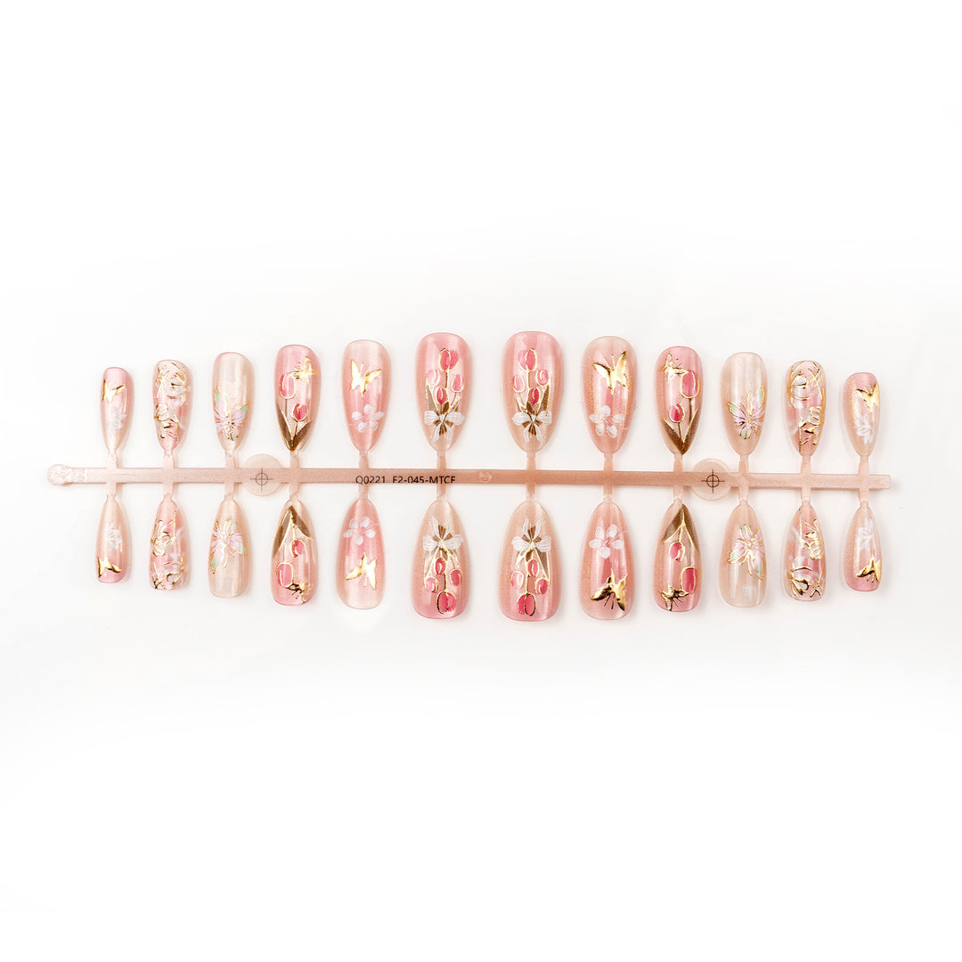 Elegant artificial nails with floral designs Kalsten