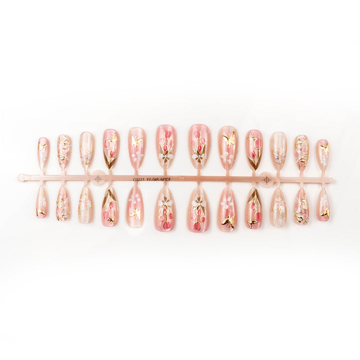 Elegant artificial nails with floral designs Kalsten