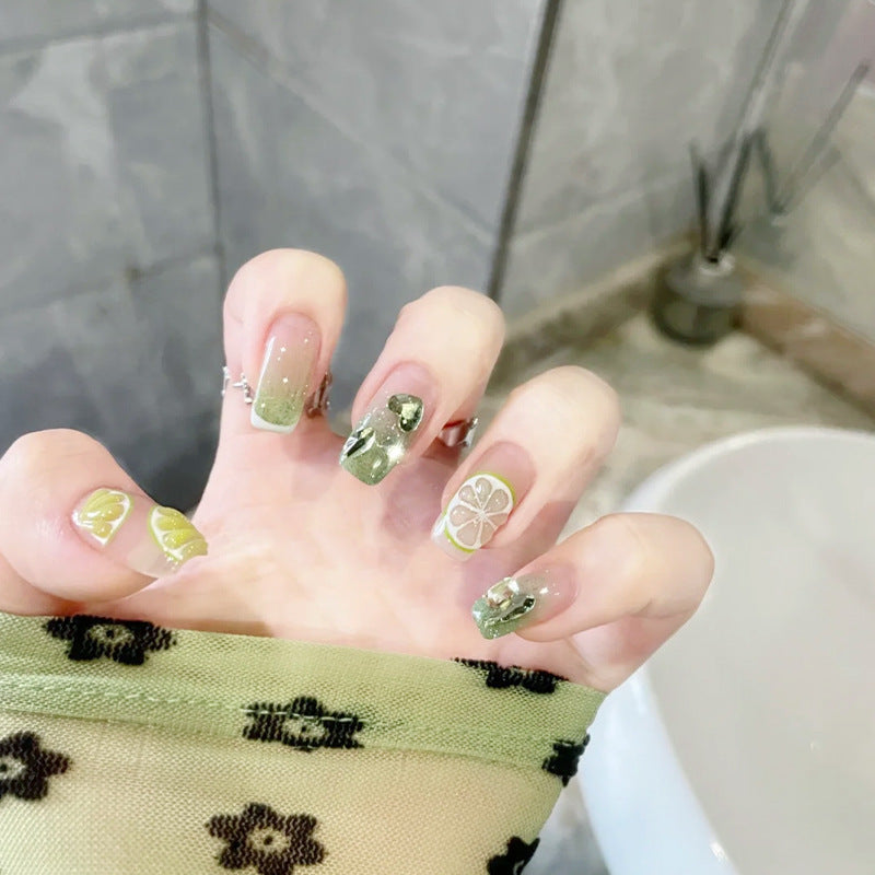 Artificial nail set with elegant crystal embellishments Kalsten