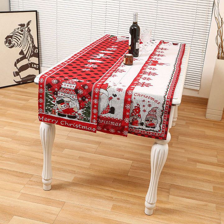 Holiday-Themed Table Runner Kalsten
