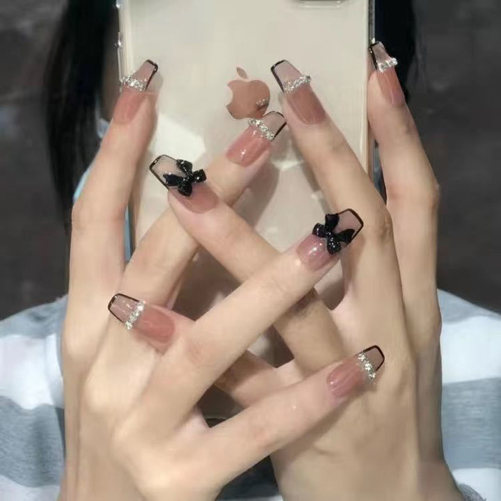 Elegant Deluxe Artificial Nails Kalsten