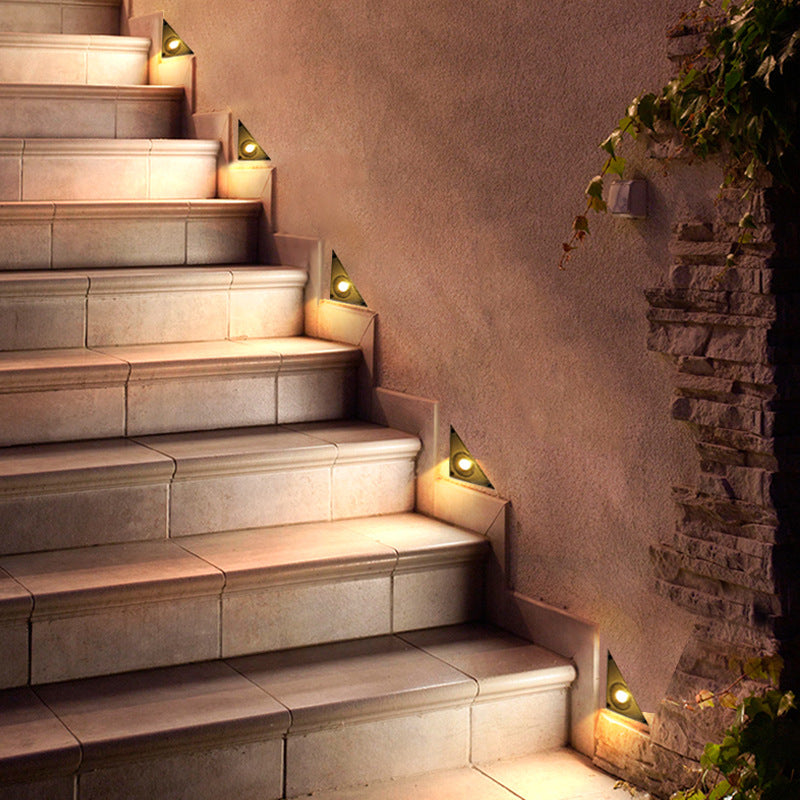 Adjustable LED Spotlight