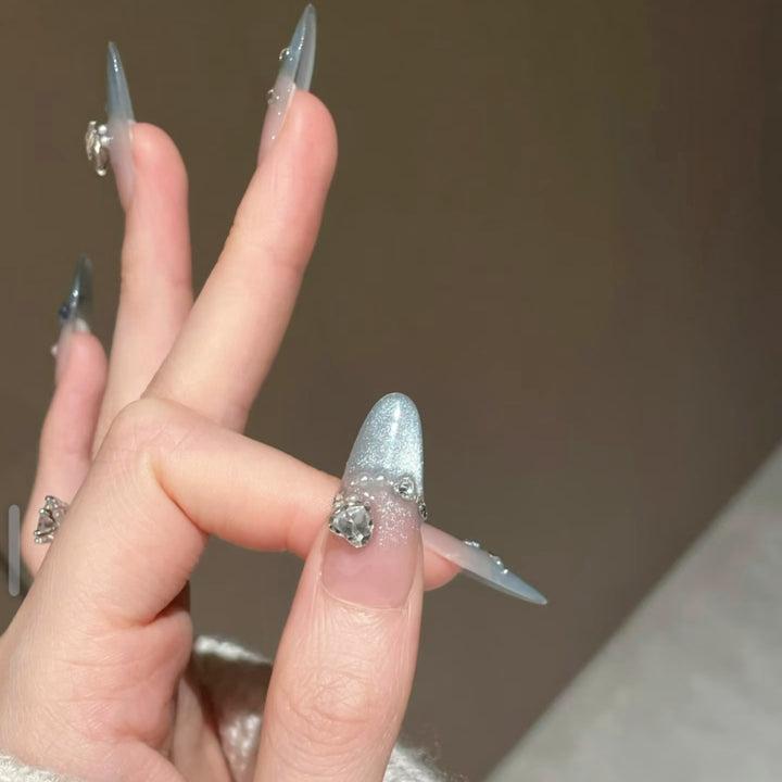 Glamorous Nail Tips Kalsten
