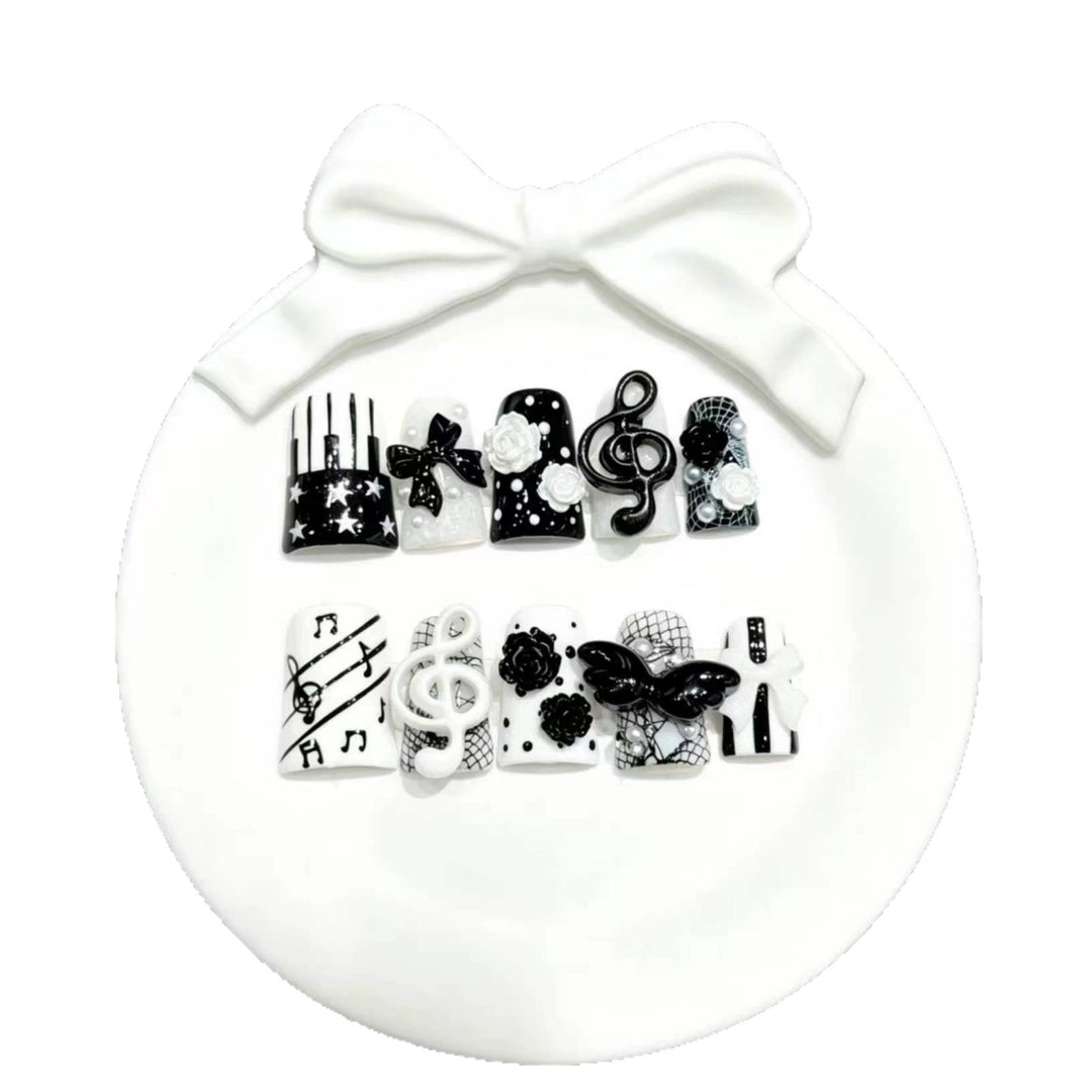 Artistic Musical Press-On Nail Art Set