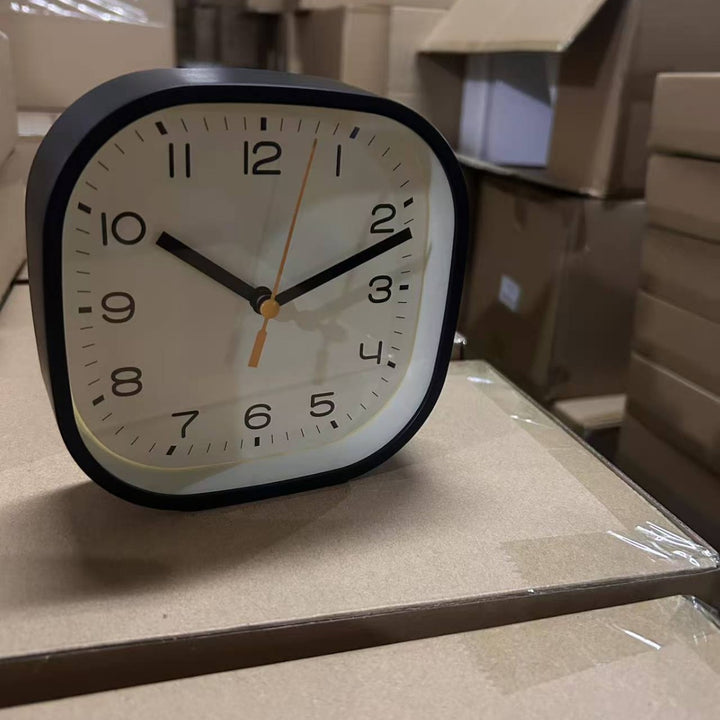 Table clock in modern and minimalist design Kalsten