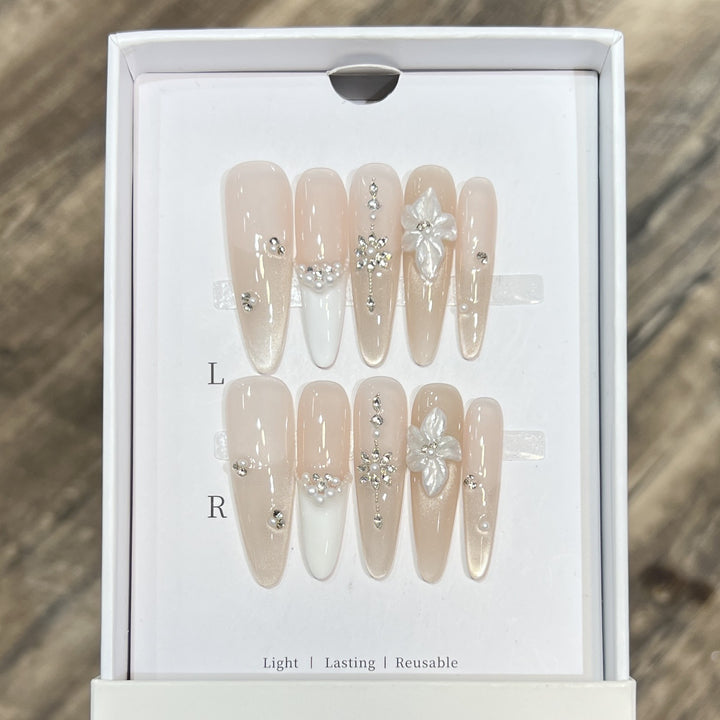 Ornate Press-On Nail Design Kalsten