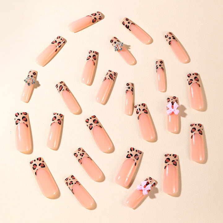Glamorous Decorative Nail Art Kalsten