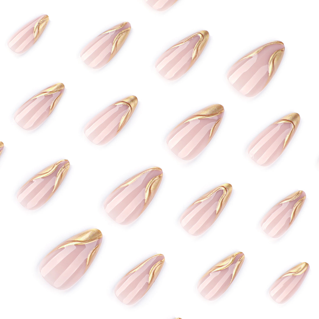 Elegant Stiletto Nails with Shimmering Gold Accent Kalsten