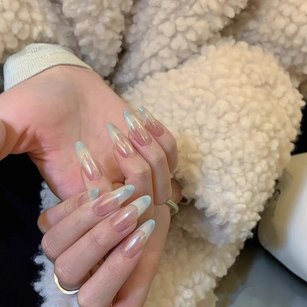 Acrylic Nails with Shimmering Effect Kalsten
