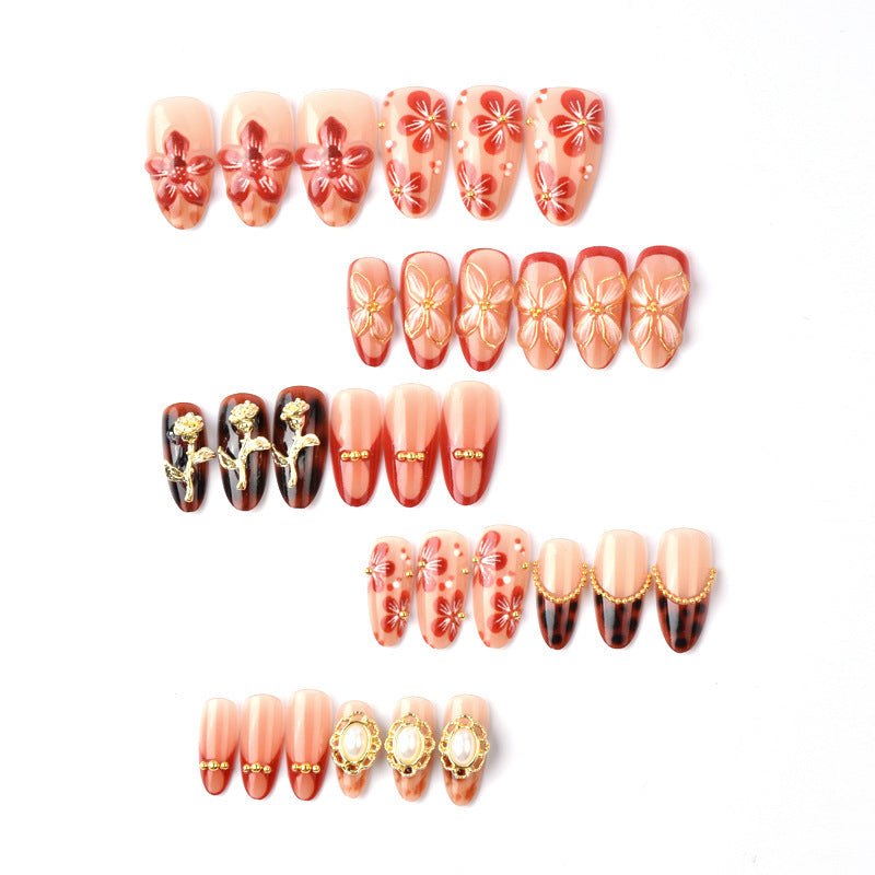Luxury artificial nails with floral decorations Kalsten