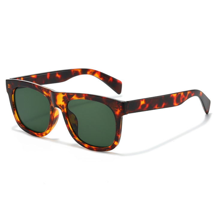 Retro-Inspired Tortoiseshell Sunglasses Kalsten