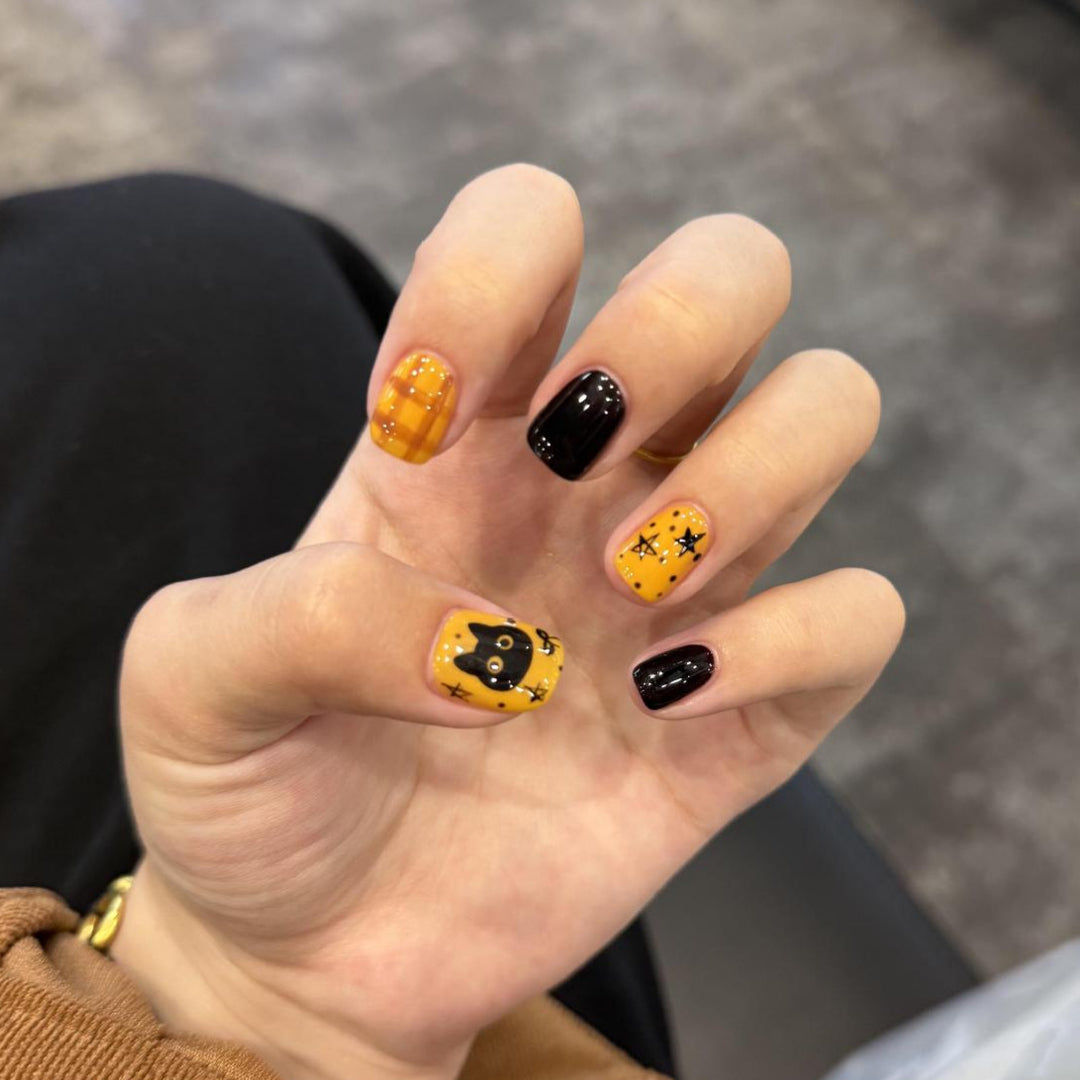 Creative Nail Art with Halloween Motif Kalsten