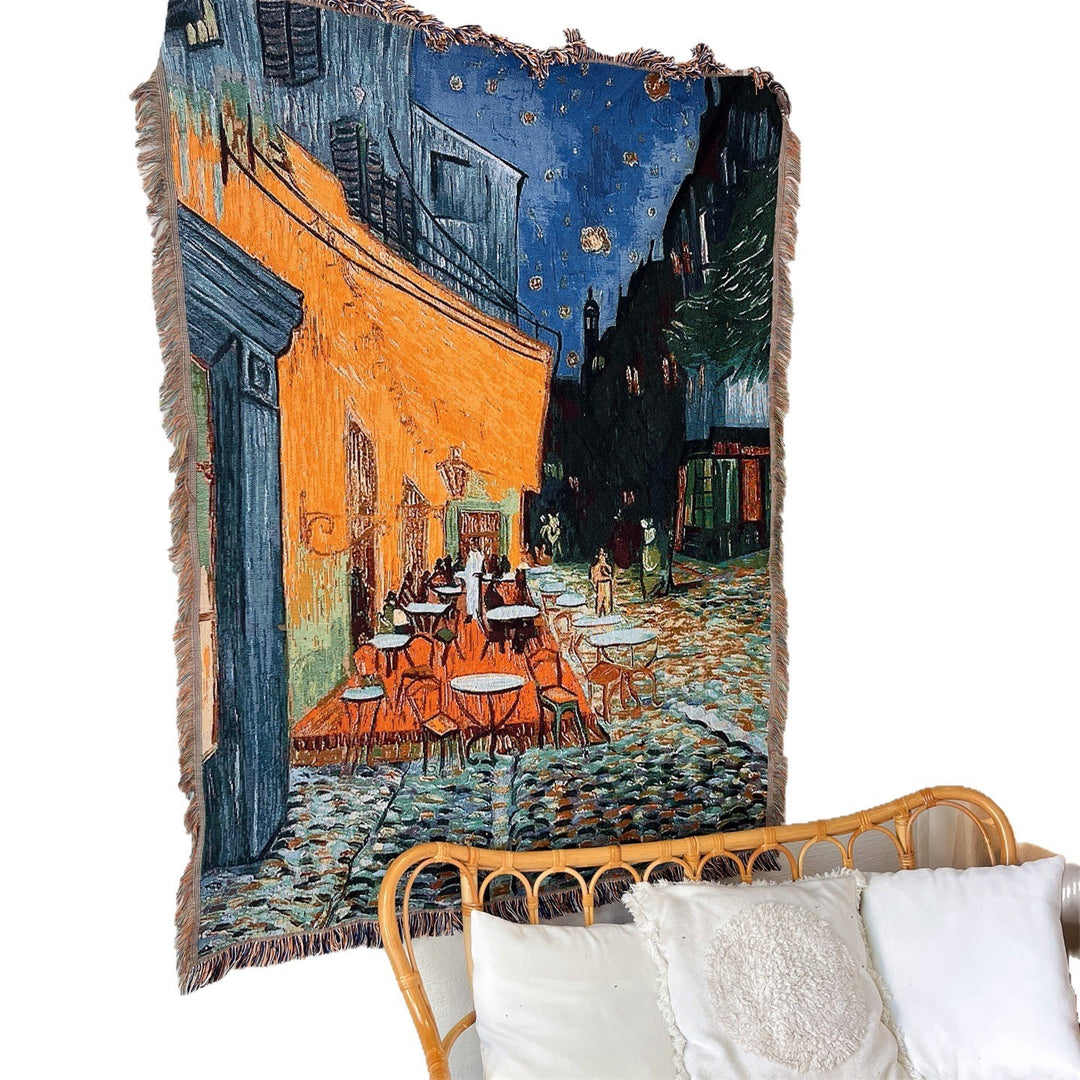 Artistic Vintage-Inspired Tapestry Throw Blanket