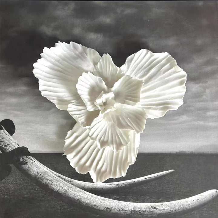 Elegant Decorative Floral Sculpture
