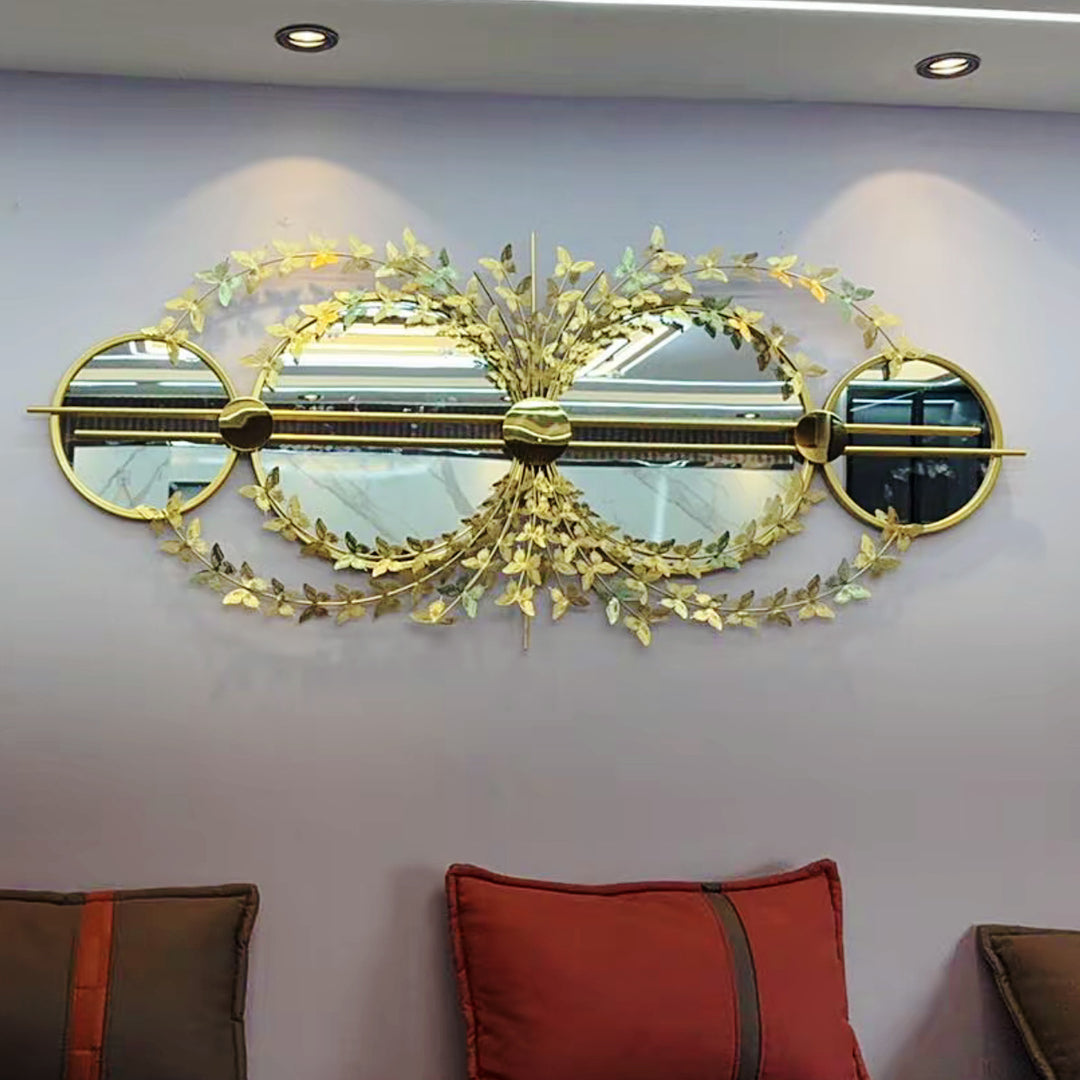 Decorative Wall Mirror with Floral Design Kalsten