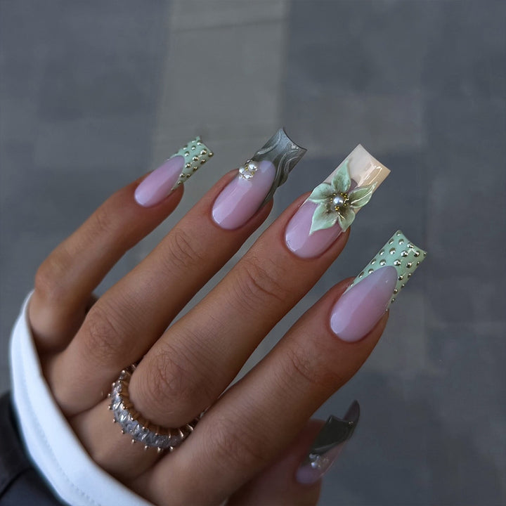Creative acrylic nails with 3D floral design Kalsten