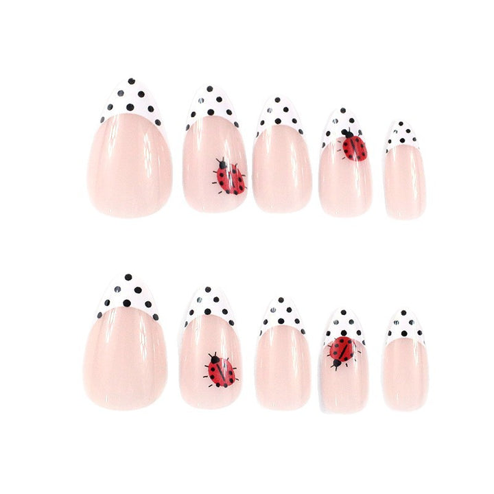 Ladybug-Themed Acrylic Nail Art Kalsten