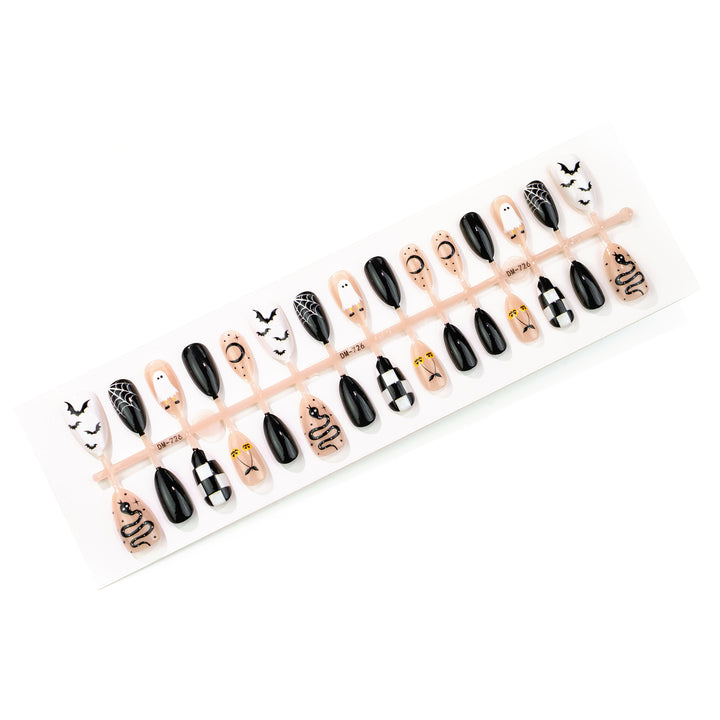 Halloween-Themed Press-On Nail Art Set 1790738307