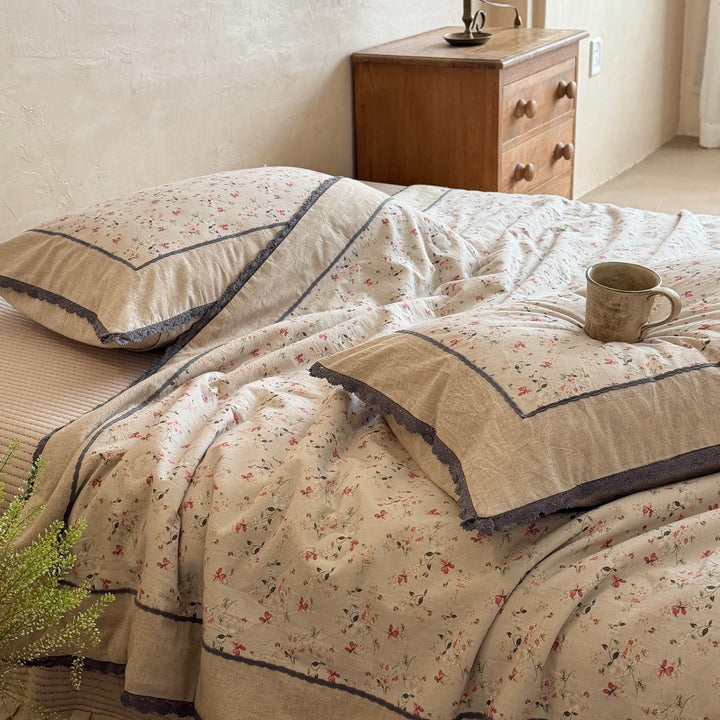French vintage duvet and pillow set made of cotton-linen with ruffles Kalsten