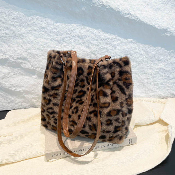 Luxurious Leopard Print Fur Bucket Bag