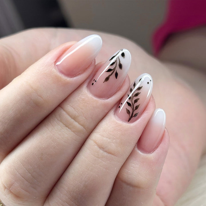 Artistic Nail Design Kalsten