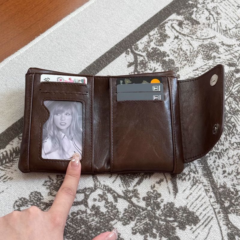 Stylish Compact Leather Cardholder Kalsten