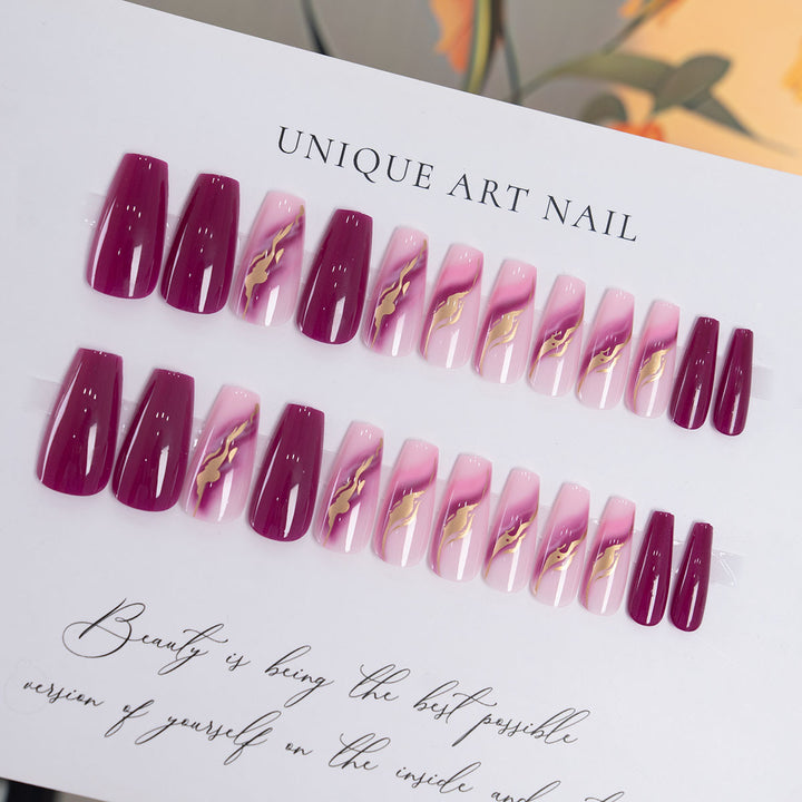 Artistic Press-On Nail Set with Metallic Accents