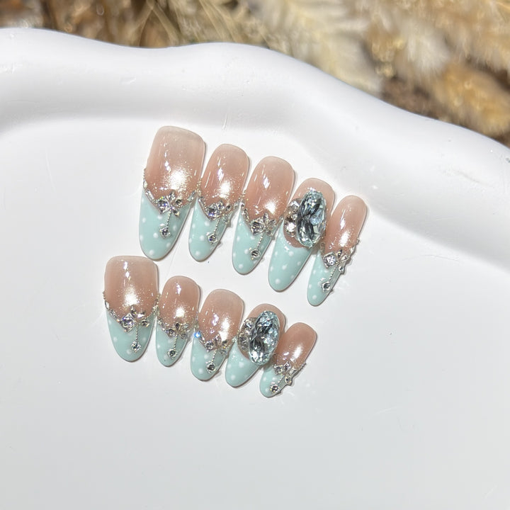 Elegant Decorative Press-On Nail Set with Gemstone Accents Kalsten