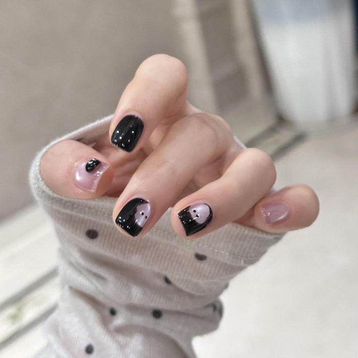 Artificial nails with modern geometric designs Kalsten