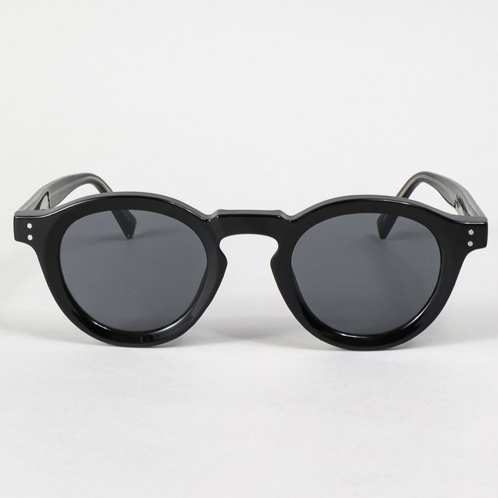 Ladies fashionable sunglasses in classic round style Kalsten
