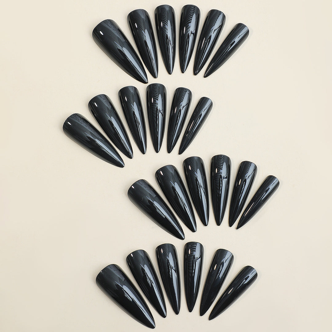 Acrylic nail set with elegant stiletto design Kalsten