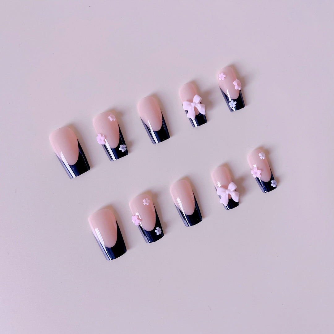 Artficial Nail Set with Floral Decorations Kalsten