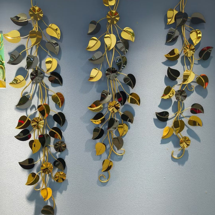 Floral Wall Clock with Leaf Design Kalsten