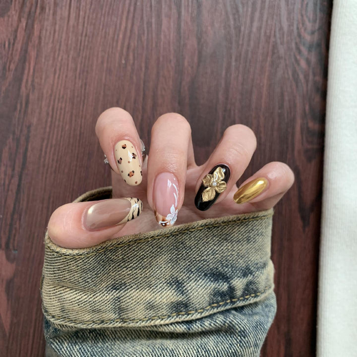 Artificial nails with flower design Kalsten