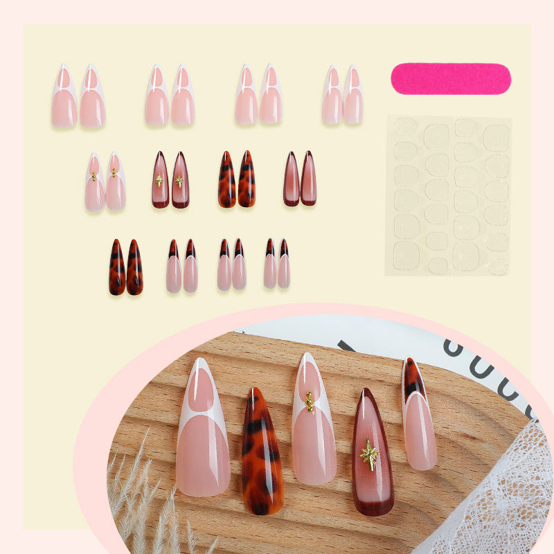 Artificial nails with elegant accents Kalsten
