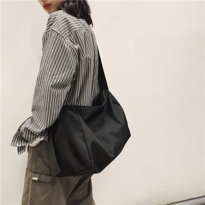 Versatile Waterproof Gym Duffle Kalsten