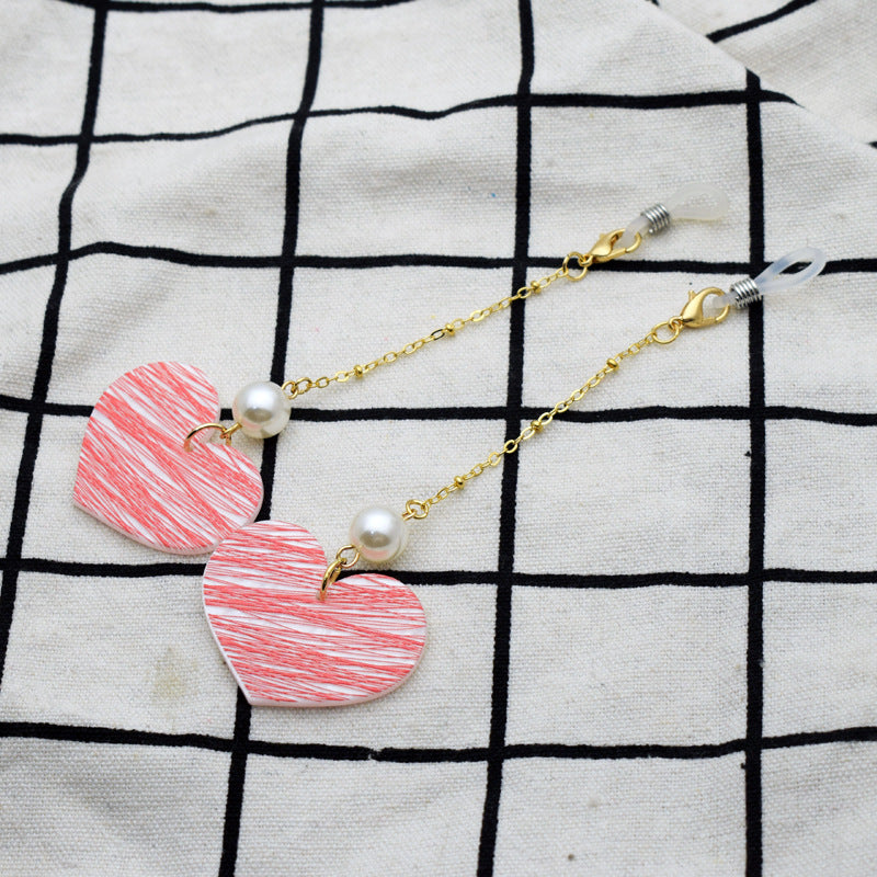 Heart-Shaped Eyewear Chain with Pearl Accents Kalsten