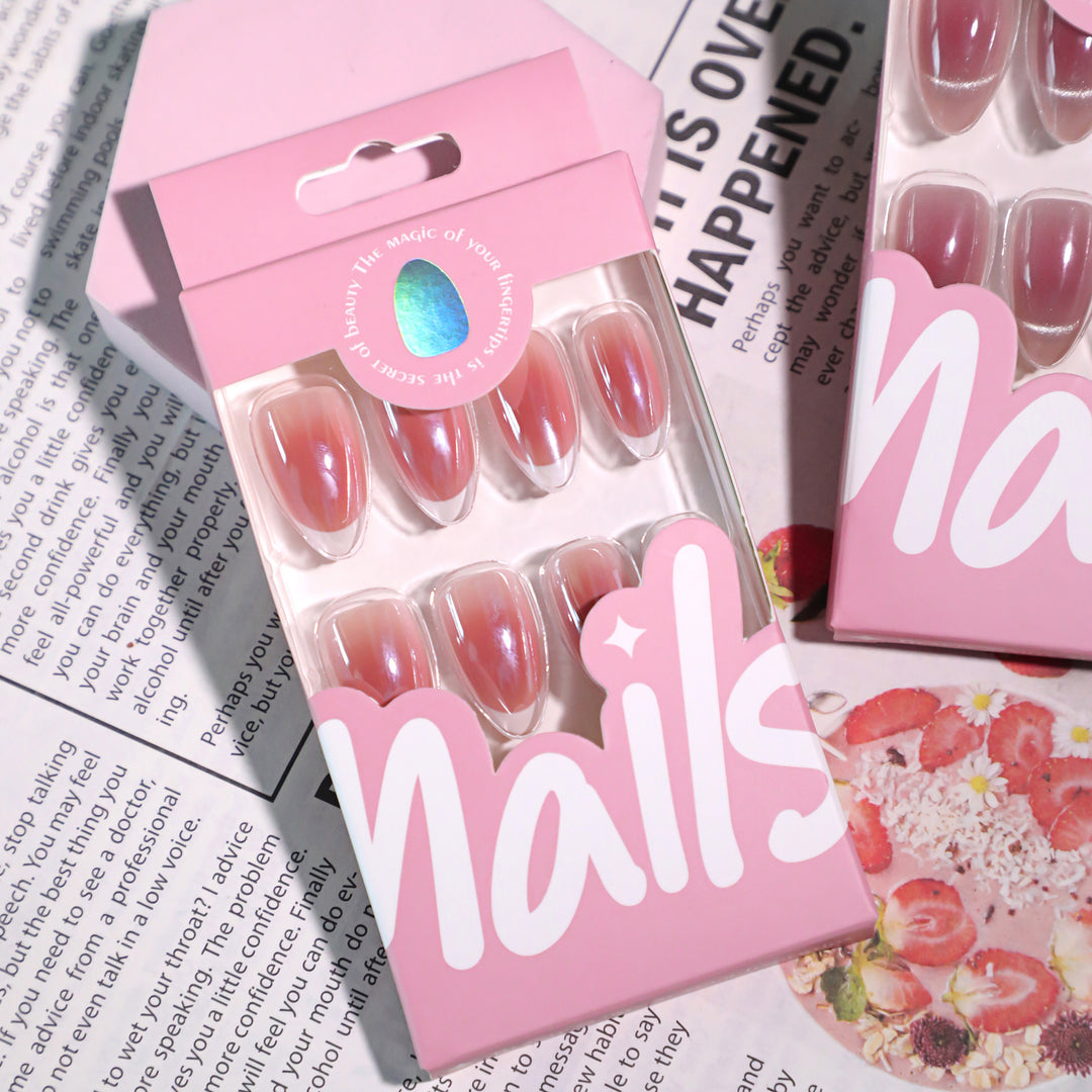 Elegant French-Tip Nail Extensions Kalsten